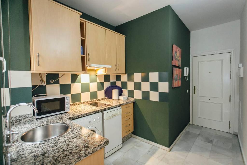 Precioso Apartamento En El Casco Antiguo De Triana Севилья Экстерьер фото