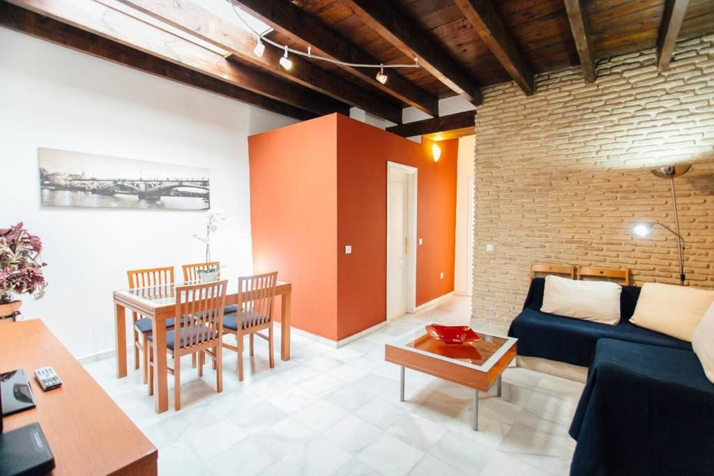 Precioso Apartamento En El Casco Antiguo De Triana Севилья Экстерьер фото
